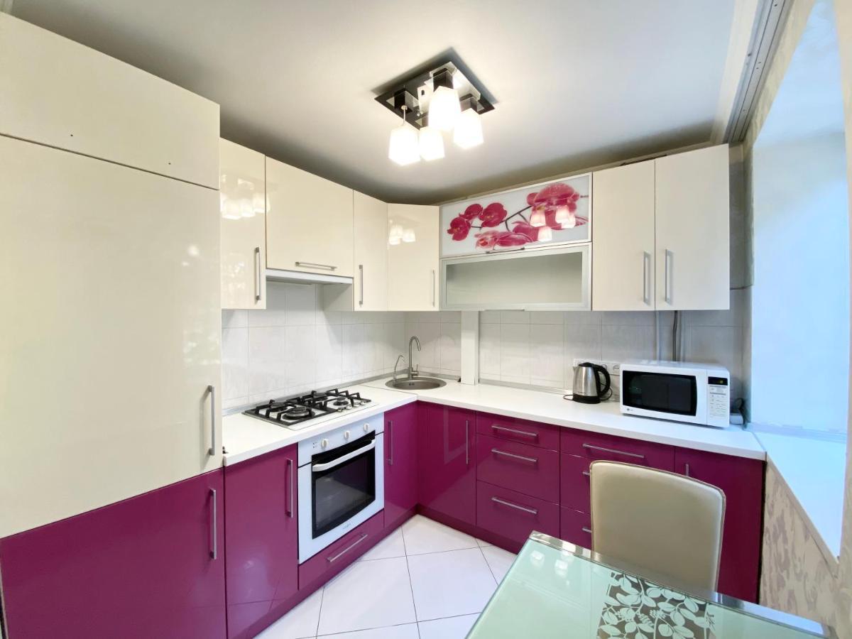 Beautiful 1-Bedroom Near Most City Center Dnipro Bagian luar foto
